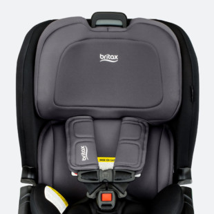 Britax B-Safe 35 Infant Car Seat, lightweight rear-facing car seat with side impact protection for newborns